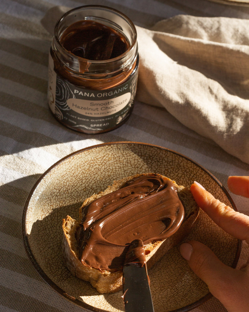 A set of four organic hazelnut spreads, made with a high percentage of hazelnuts for a rich and creamy texture. Perfect for toast, pancakes, and baking.